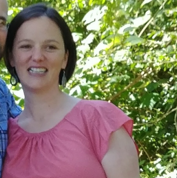 Meet your Posher, Susan - Picture 3 of 3